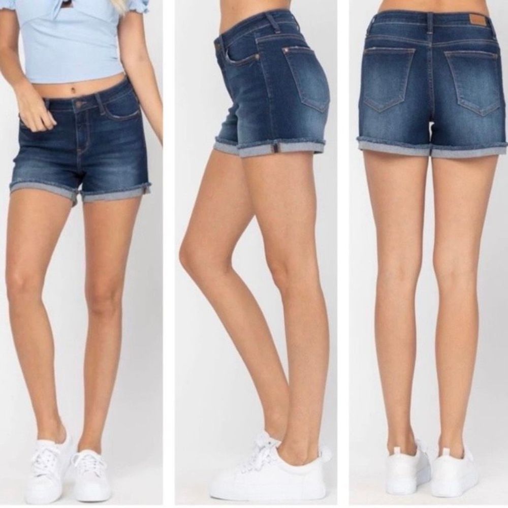 Judy Blue Dark Wash Mid Rise Cuffed Hem Denim Shorts | Size Small/W24